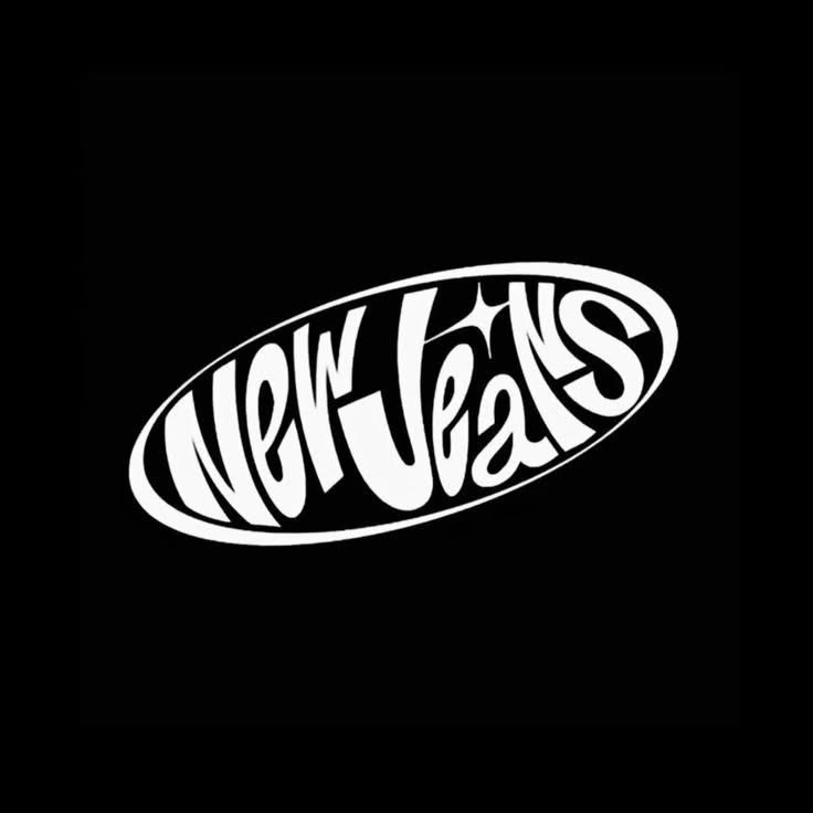 LOGO new-jeans